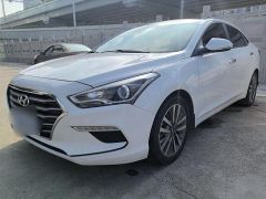 Hyundai MISTRA White 2017