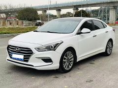 Hyundai MISTRA White 2017