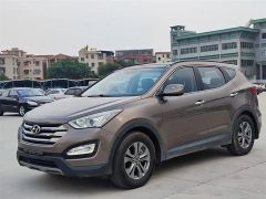 Hyundai Santa Fe Brown 2015