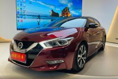 NISSAN Maxima Red 2016