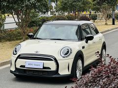 MINI MINI White 2021