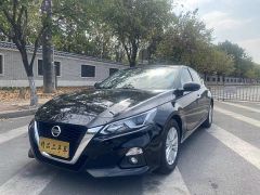 NISSAN Altima Black 2019