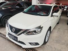 NISSAN Sentra White 2018