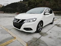 NISSAN TIIDA White 2016