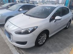 PEUGUOT 308 White 2014