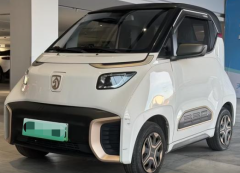 SGMW E200 White 2019