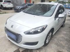 PEUGUOT 308 White 2014