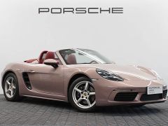 PORSCHE 718 Red 2022