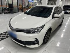 Toyota Corolla White 2018