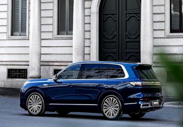 Geely Auto Prepares Major New Model Launches with Dual Fuel-EV Strategy for 2025