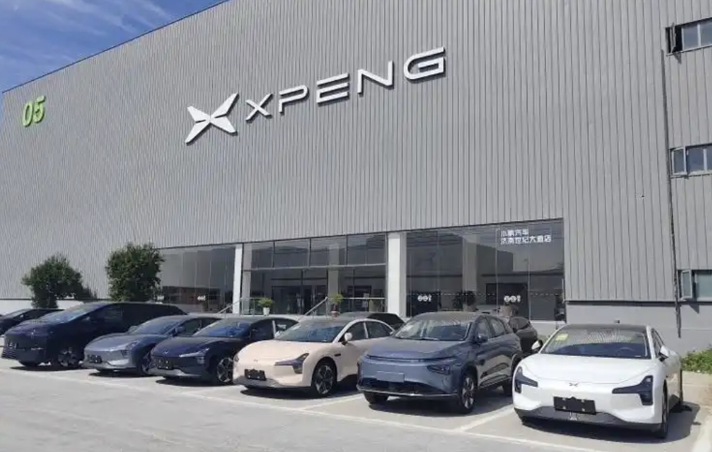 China's Auto Giants Accelerate Global Expansion Amidst Evolving Market Dynamics
